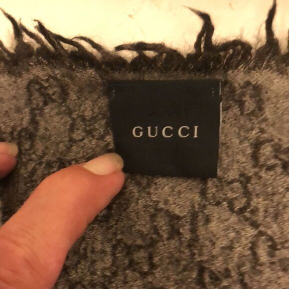 Vintage Gucci wool scarf - Picture 3 of 6